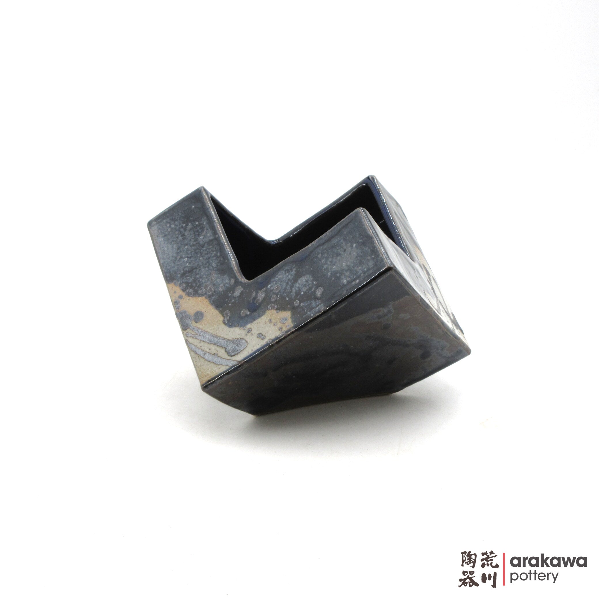 Handmade Ikebana Container Cube 5ﾔ 0119-028 made by Thomas Arakawa and Kathy Lee-Arakawa at Arakawa Pottery