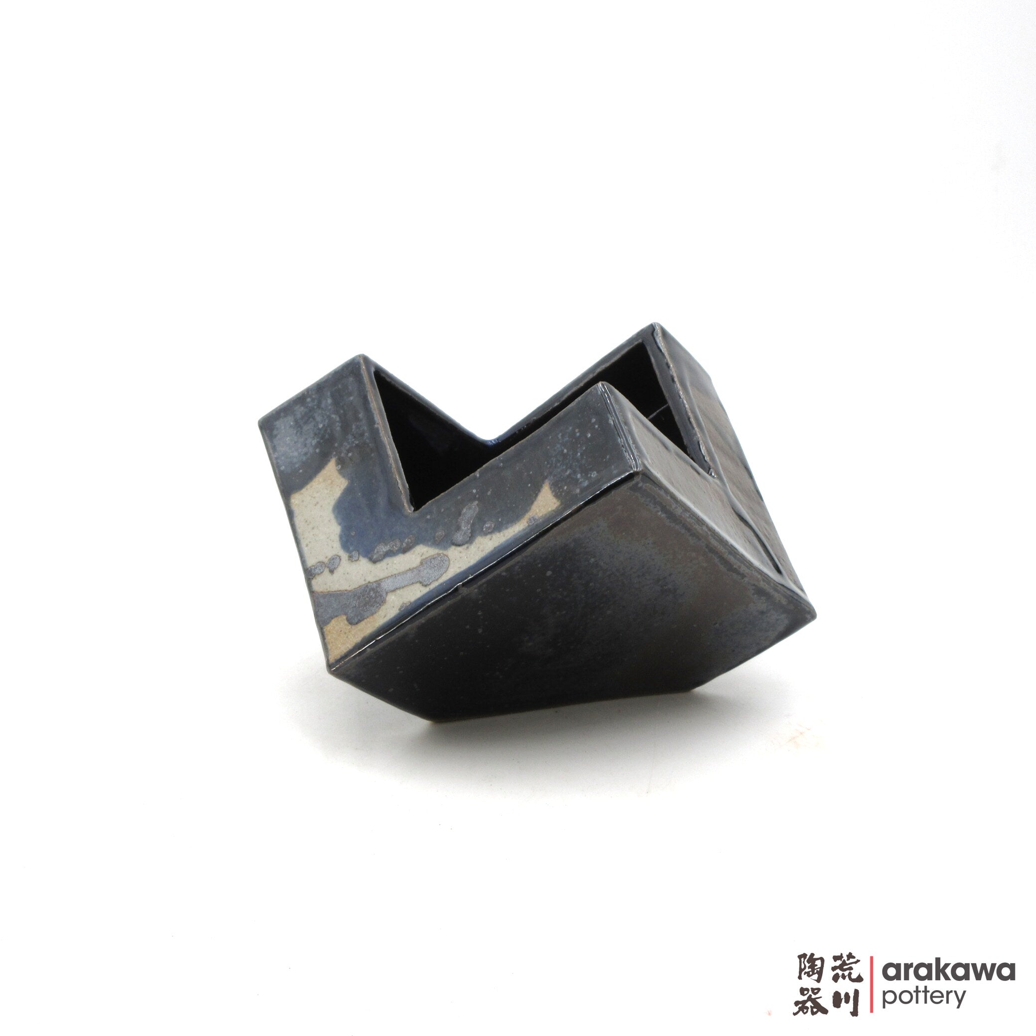 Handmade Ikebana Container Cube 5ﾔ 0119-031 made by Thomas Arakawa and Kathy Lee-Arakawa at Arakawa Pottery