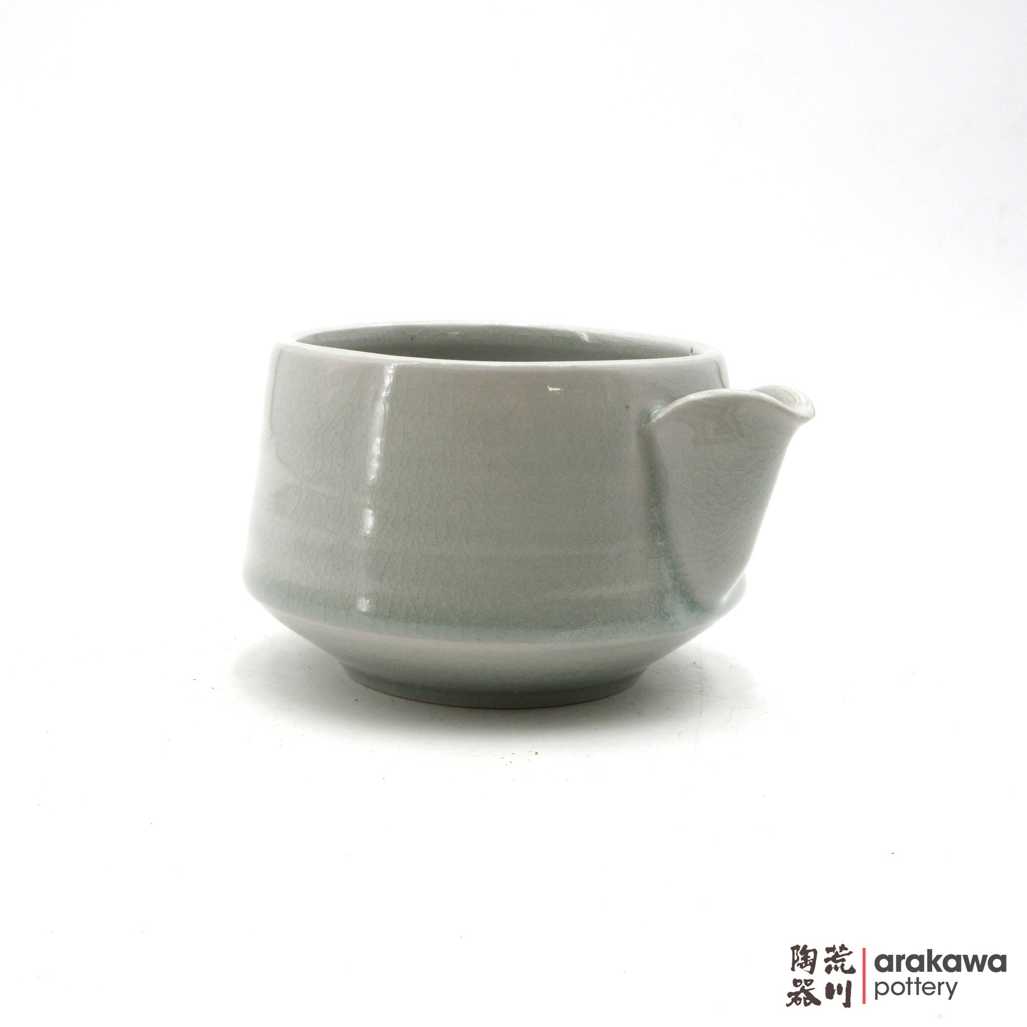 Handmade Dinnerware Katakuchi Matcha Tea Bowl – Fuji 0421-050 made by Thomas Arakawa and Kathy Lee-Arakawa at Arakawa Pottery