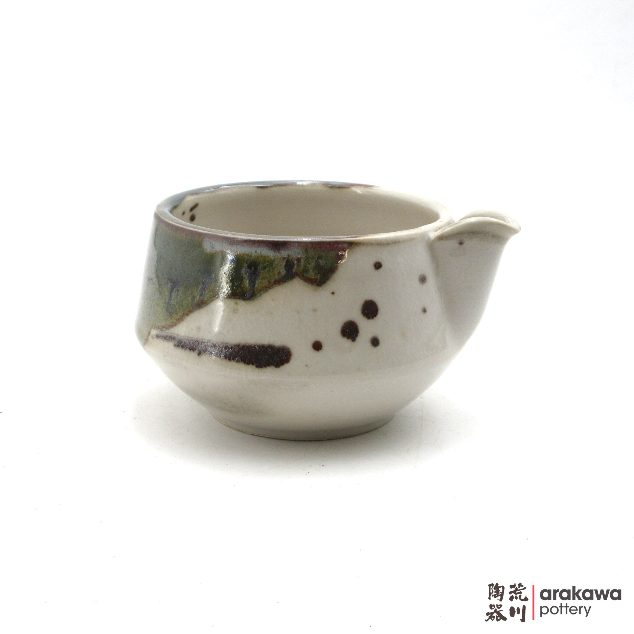 Handmade Dinnerware Katakuchi Matcha Tea Bowl – Fuji 0421-051 made by Thomas Arakawa and Kathy Lee-Arakawa at Arakawa Pottery