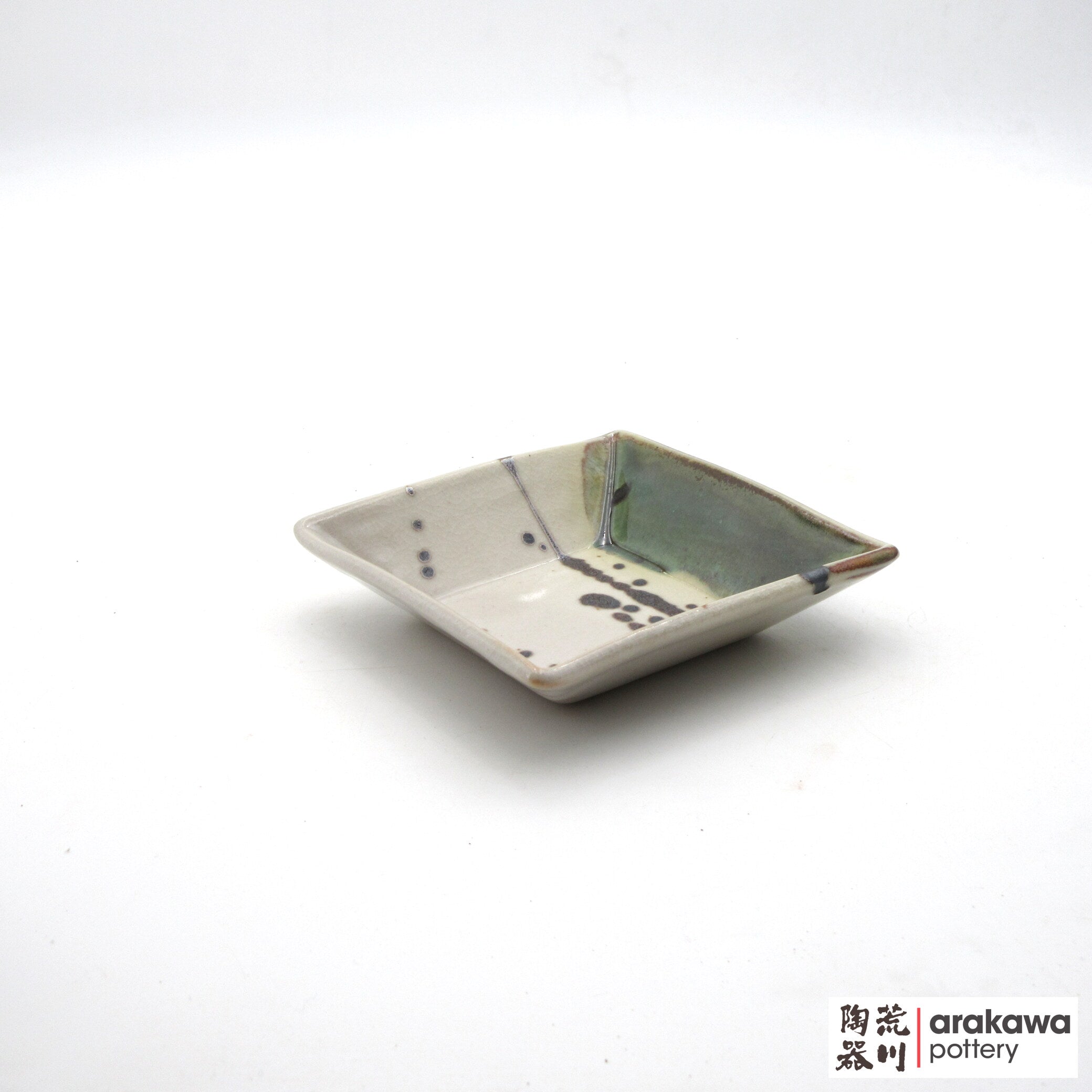 Handmade Dinnerware Square Dish (M) Side Dish 0519-146 made by Thomas Arakawa and Kathy Lee-Arakawa at Arakawa Pottery