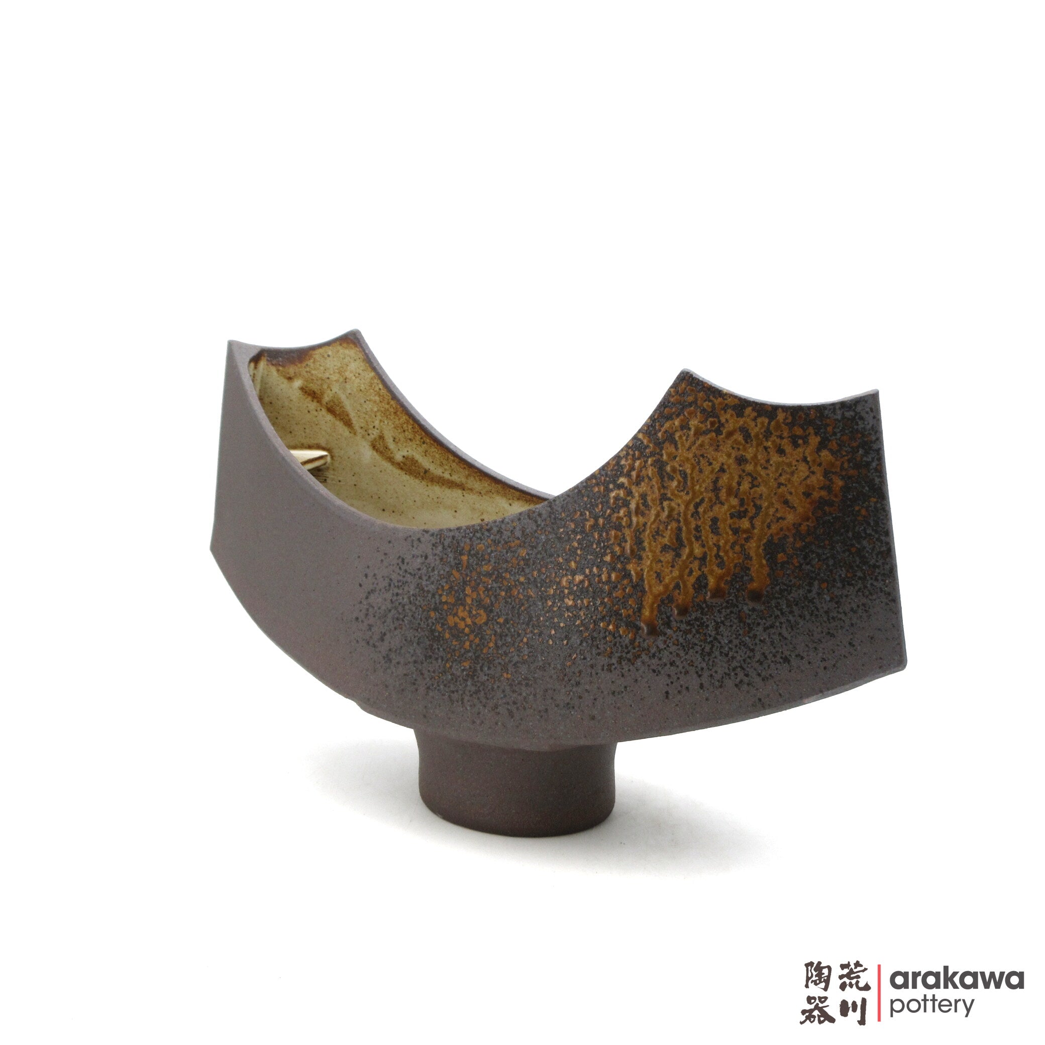 Handmade Ikebana Container Bull Comport 0616-004 made by Thomas Arakawa and Kathy Lee-Arakawa at Arakawa Pottery