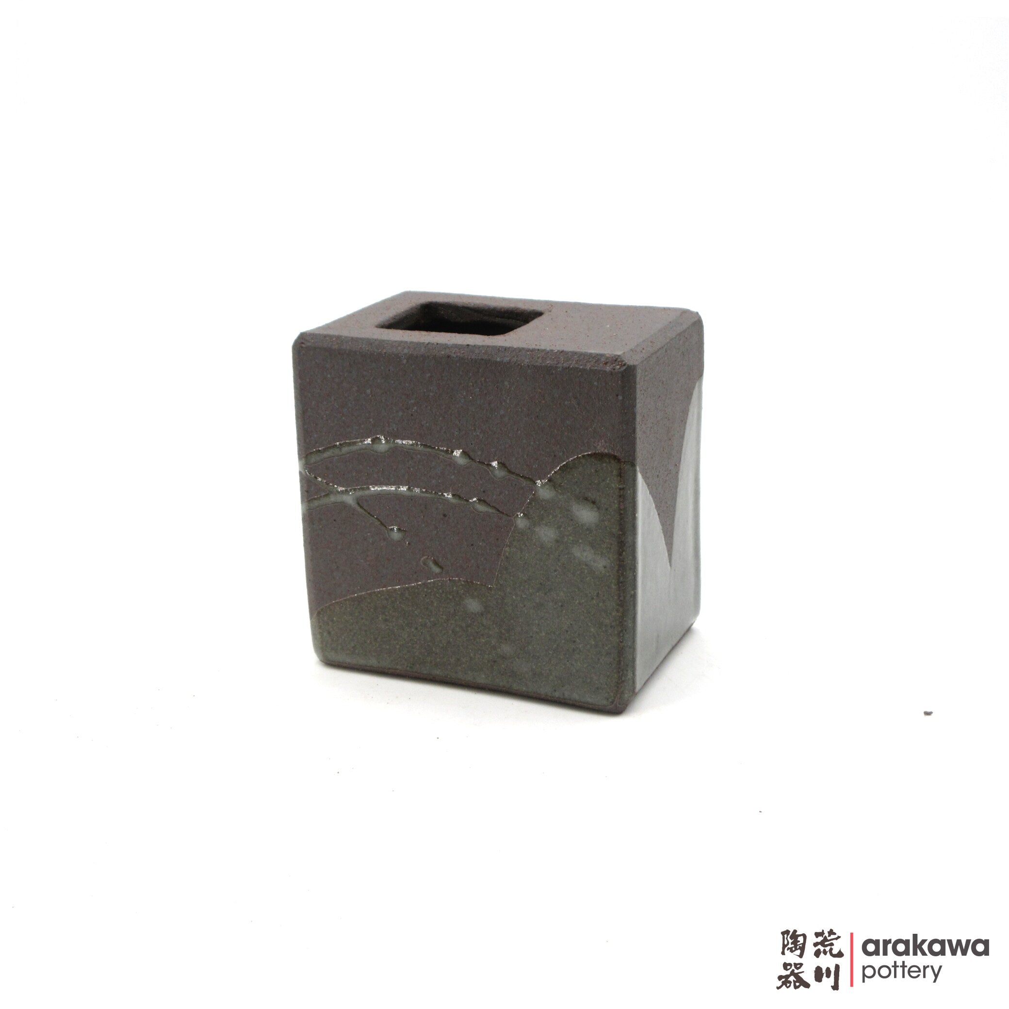 Handmade Ikebana Container 4ﾔ Square Vase 0912-034 made by Thomas Arakawa and Kathy Lee-Arakawa at Arakawa Pottery