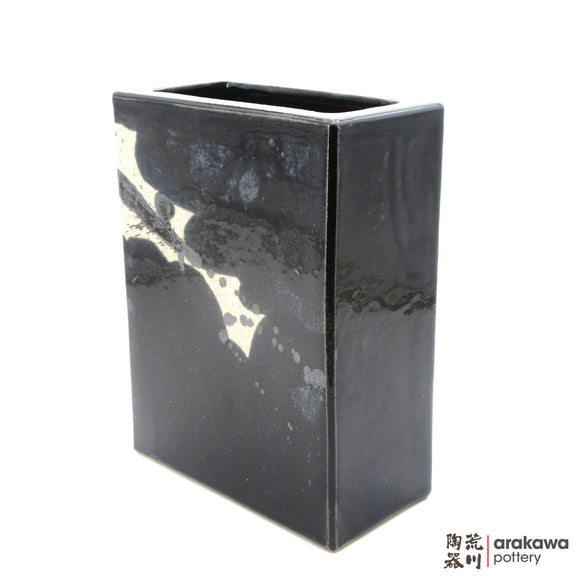 Cuboid (S) (Limited Production) 1021-032 made by Thomas Arakawa and Kathy Lee-Arakawa at Arakawa Pottery