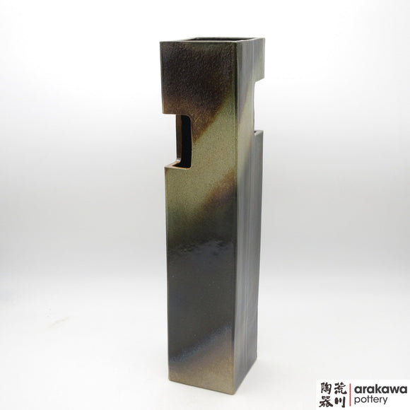 Ikebana ContainerWindow 0209-024 made by Thomas Arakawa and Kathy Lee-Arakawa at Arakawa Pottery