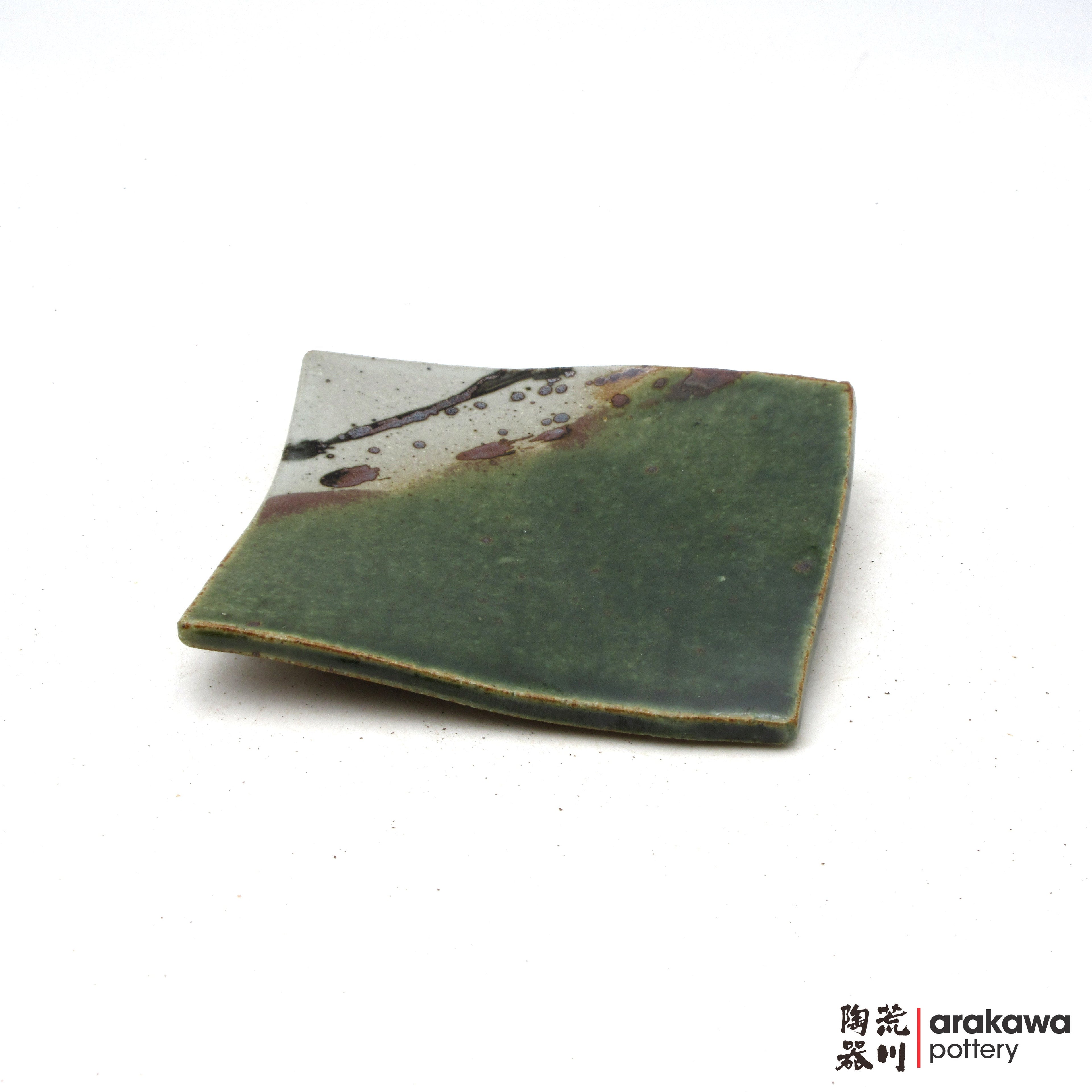 Hiroshi small plates 0501-045 made by Thomas Arakawa and Kathy Lee-Arakawa at Arakawa Pottery