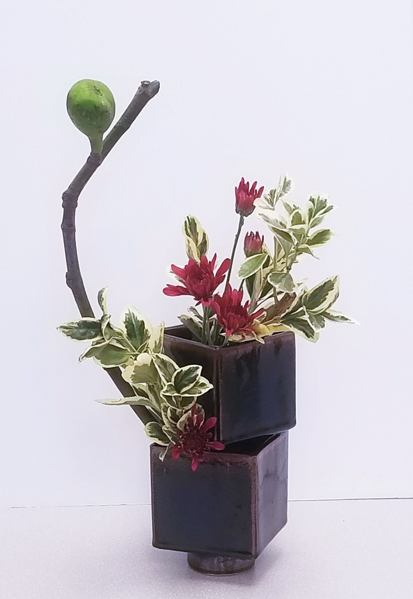 Stoneware Ikebana Vase Setceramic Vase & Metal Kenzan/japanese Ikebana/flower  Arrangement/ikebana Container/ikebana Bowl 